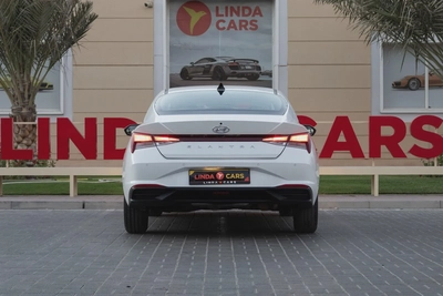 Hyundai Elantra / Avante 2023-5