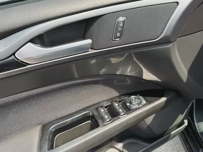 2015 Ford Fusion SE - GCC Specs-16