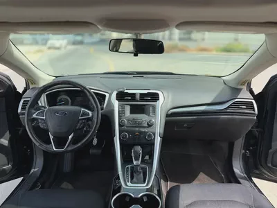 2015 Ford Fusion SE - GCC Specs-4