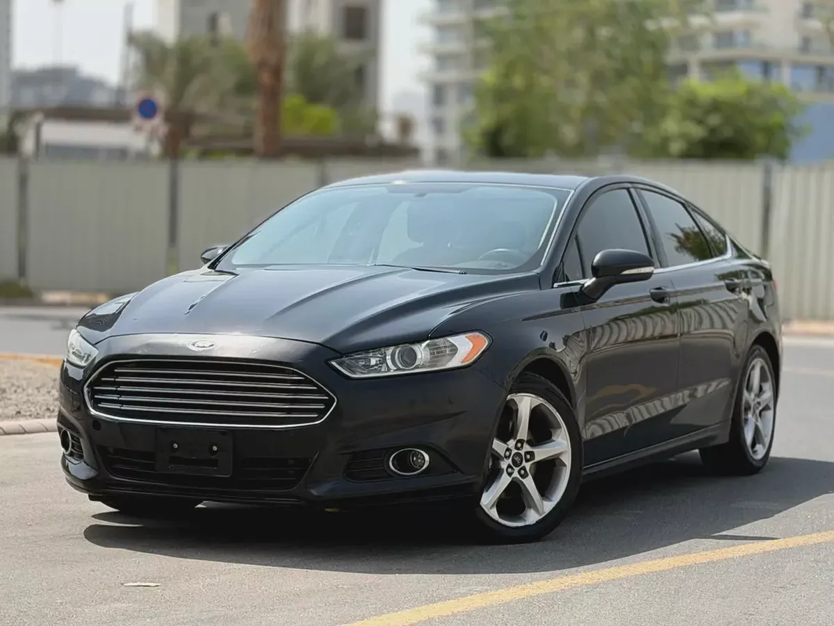 2015 Ford Fusion SE - GCC Specs