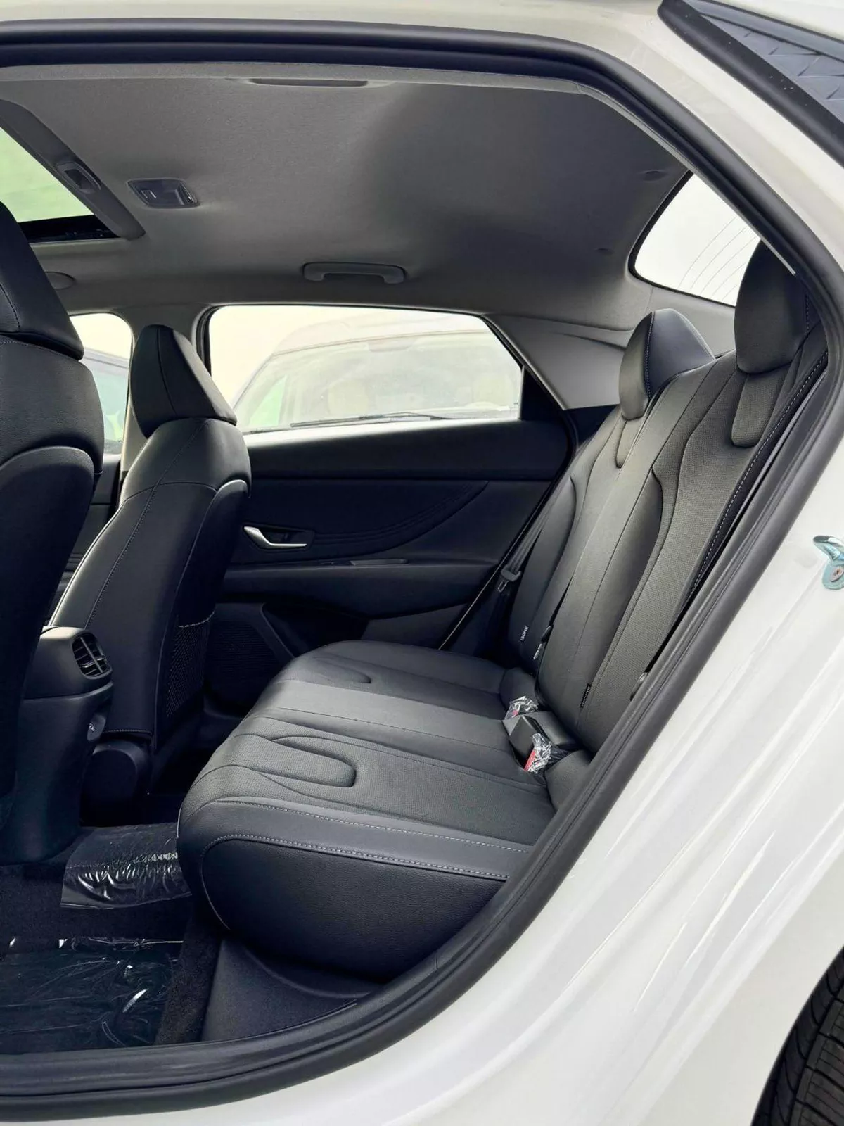 Hyundai Elantra SMART 1.5L PETROL, SUNROOF WITH LEATHER, CHINESE SPCES (CODE# ELITE) READY STOCK-6-0