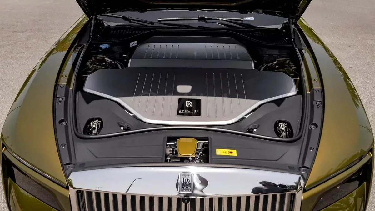 Rolls Royce Spectre STANDARD STD-19-19