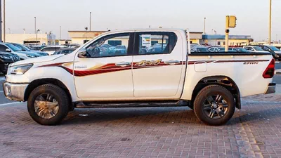 Toyota Hilux GLX HILUX GLX 2.7L MT PETROL 2024-6