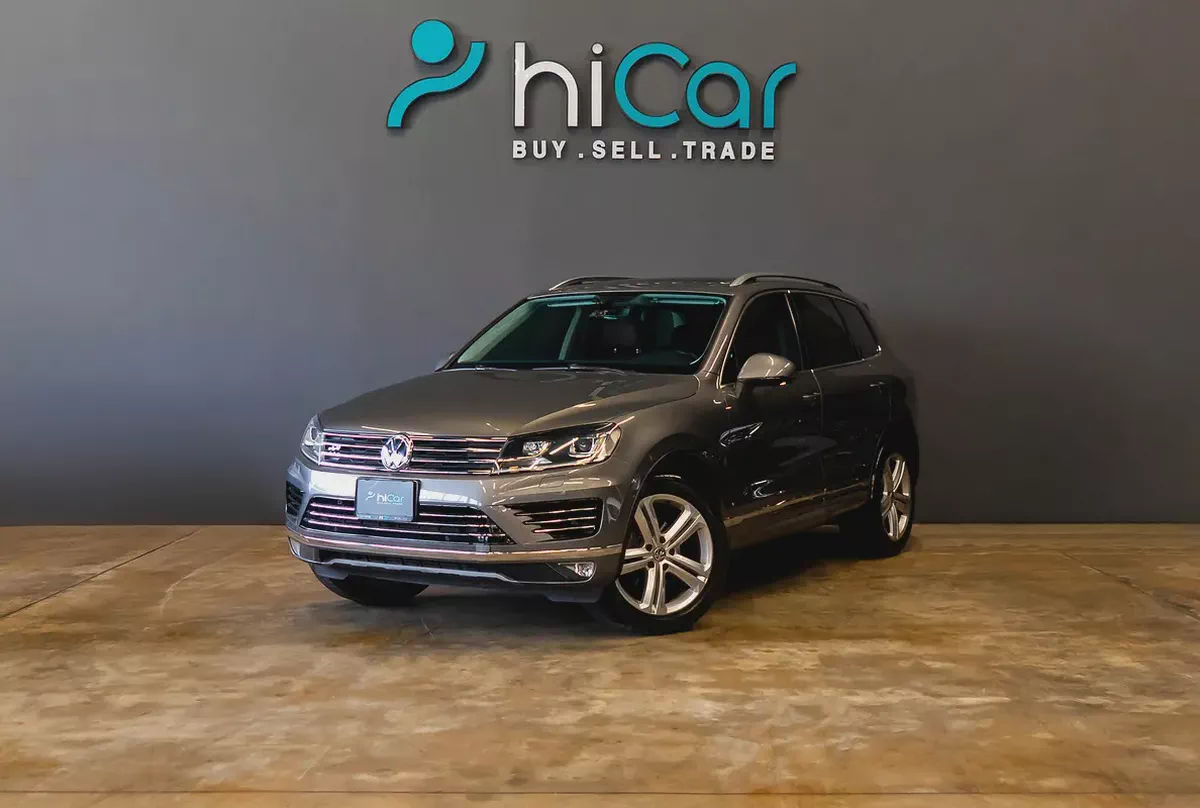 AED 1,748 P.M • 0% Downpayment • Volkswagen Touareg R-Line Kit • 1 Year Warranty