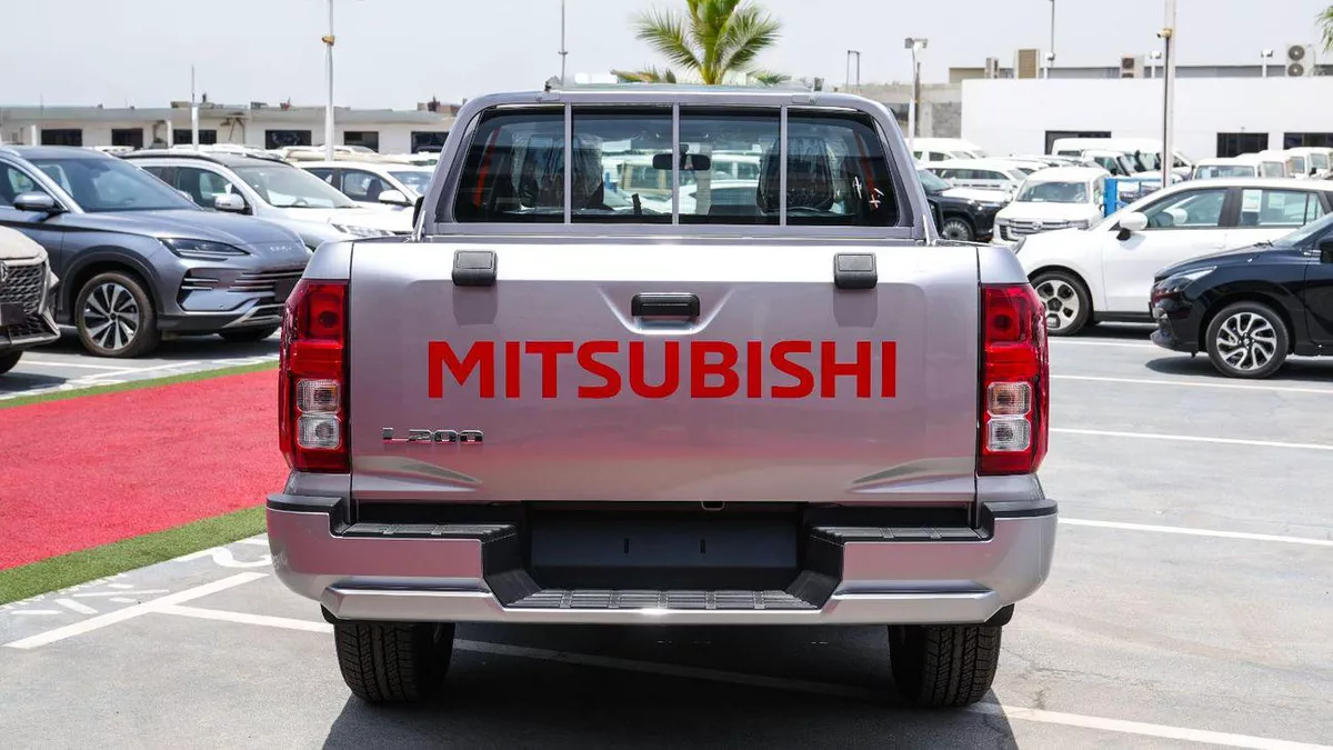 Mitsubishi L200 GLX Brand New – 2.5L Turbo Diesel 4WD Manual – C86 – GCC 2026-4-0
