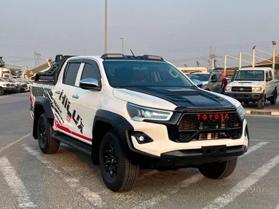 Toyota Hilux  2022 Toyota Hilux GR Sport - 2.7L V4 - Rear Camera - Push Start - Full Automatic Patrol - 4x4 AWD --0