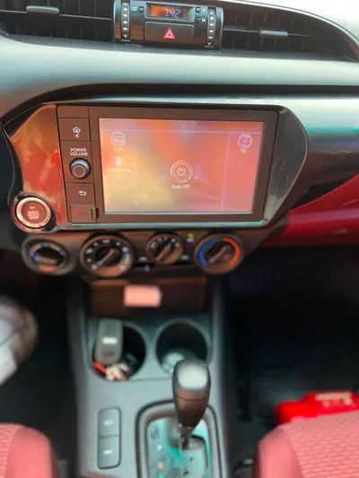 Toyota Hilux  2022 Toyota Hilux GR Sport - 2.7L V4 - Rear Camera - Push Start - Full Automatic Patrol - 4x4 AWD --18
