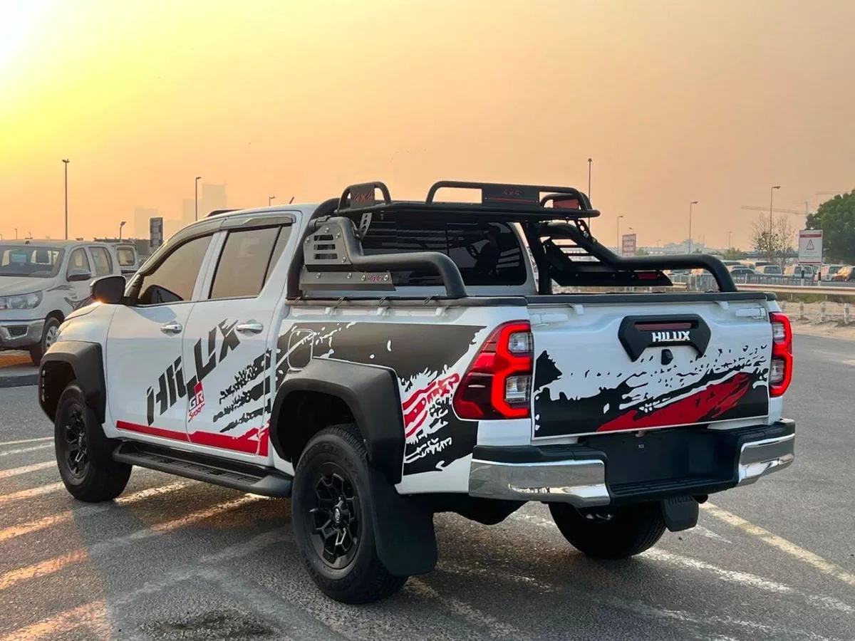 Toyota Hilux  2022 Toyota Hilux GR Sport - 2.7L V4 - Rear Camera - Push Start - Full Automatic Patrol - 4x4 AWD --3-0
