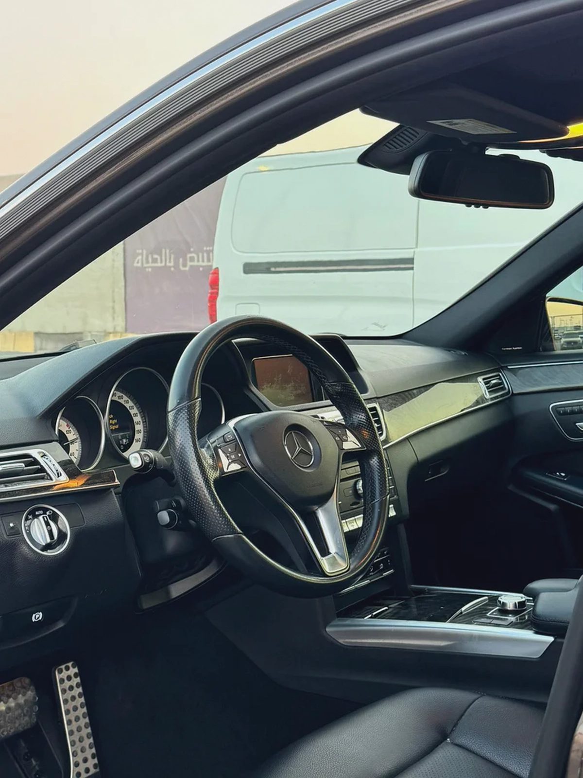 مرسيدس E350 مواصفات امريكية 2016 بحالة جيدة-9-9
