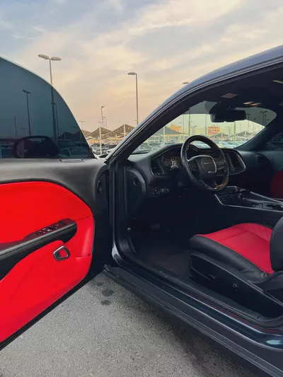دودچ تشالينچر RT V8 5.7L HEMI موديل 2018 وارد فل اوبشن بحاله ممتازه-15