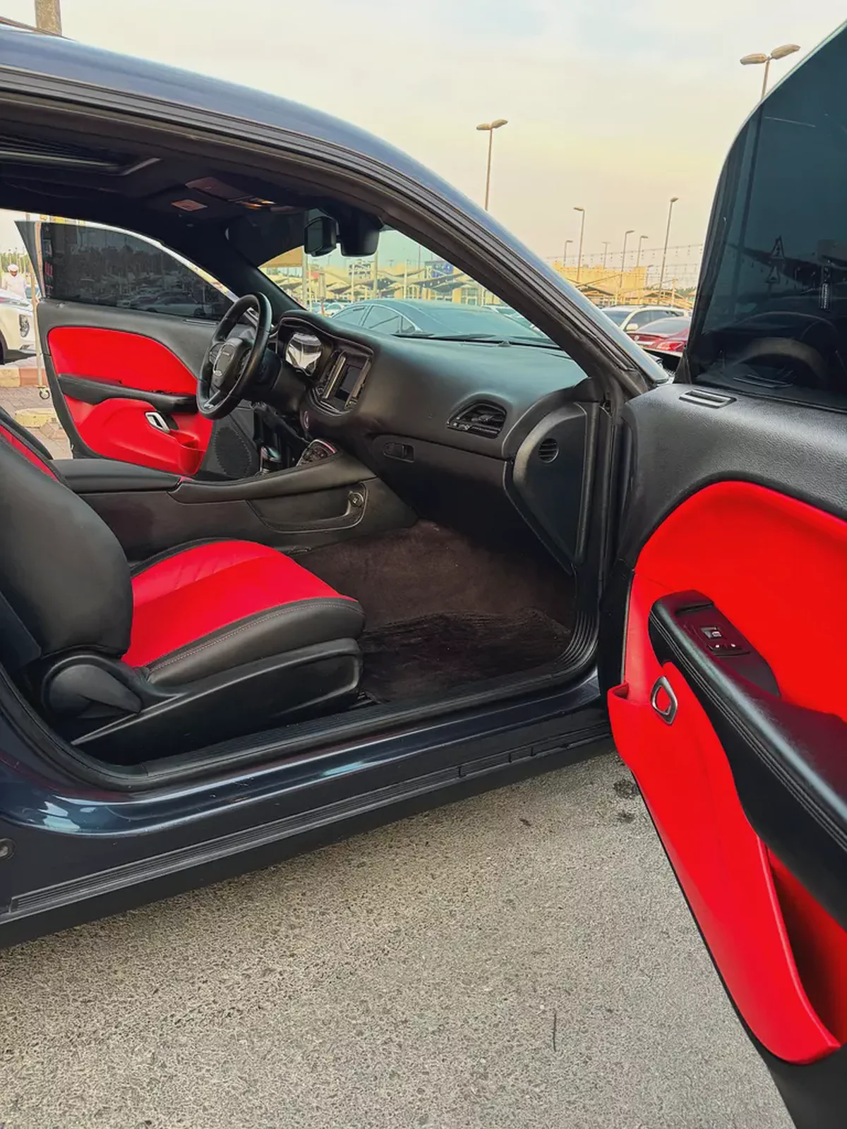 دودچ تشالينچر RT V8 5.7L HEMI موديل 2018 وارد فل اوبشن بحاله ممتازه-17-17