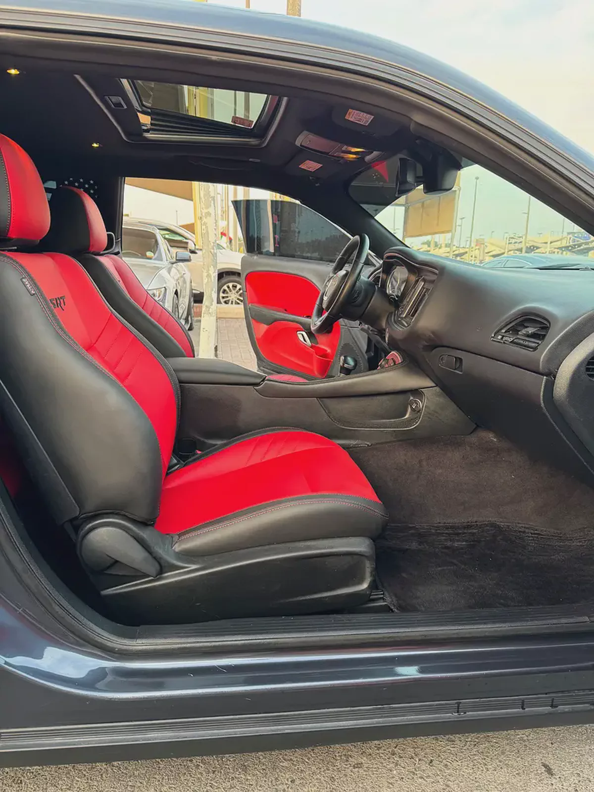 دودچ تشالينچر RT V8 5.7L HEMI موديل 2018 وارد فل اوبشن بحاله ممتازه-18-18