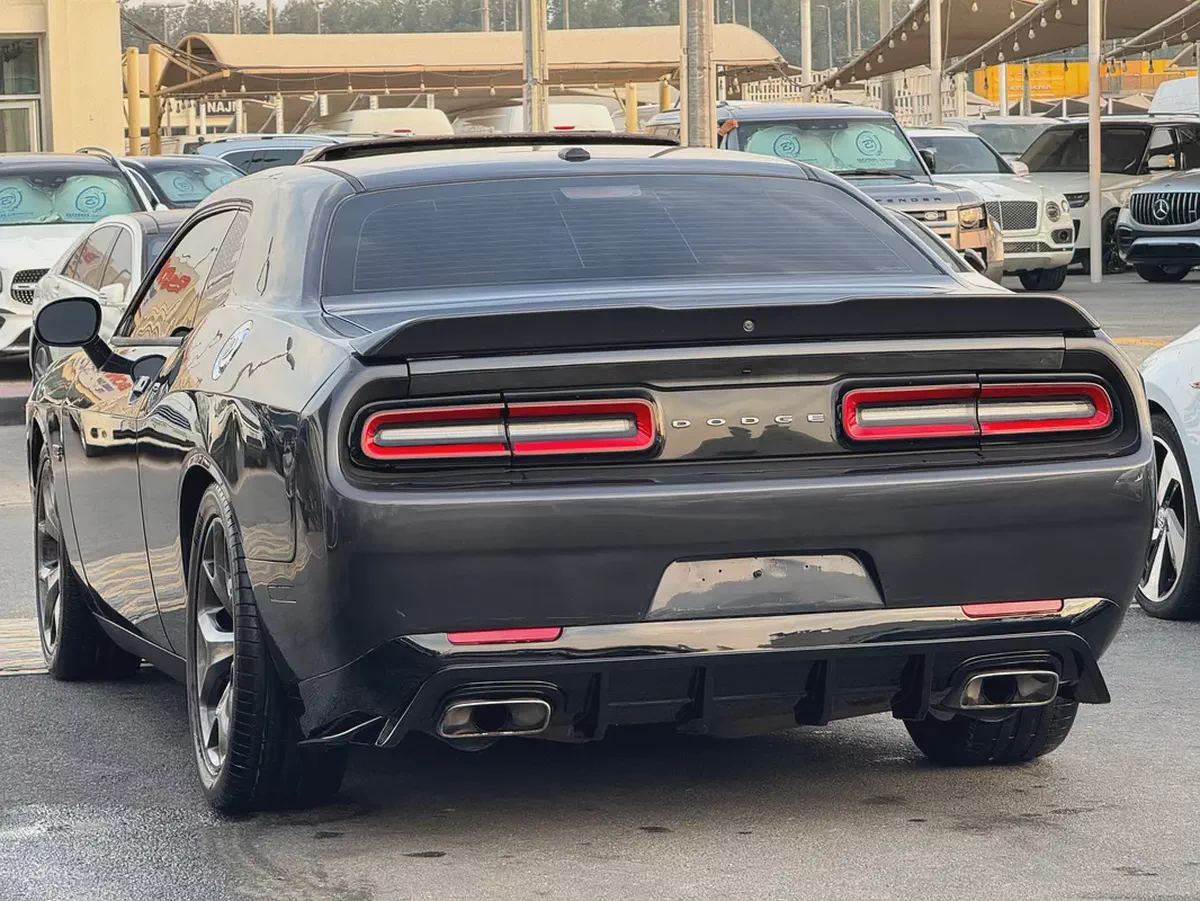 دودچ تشالينچر RT V8 5.7L HEMI موديل 2018 وارد فل اوبشن بحاله ممتازه-8-8