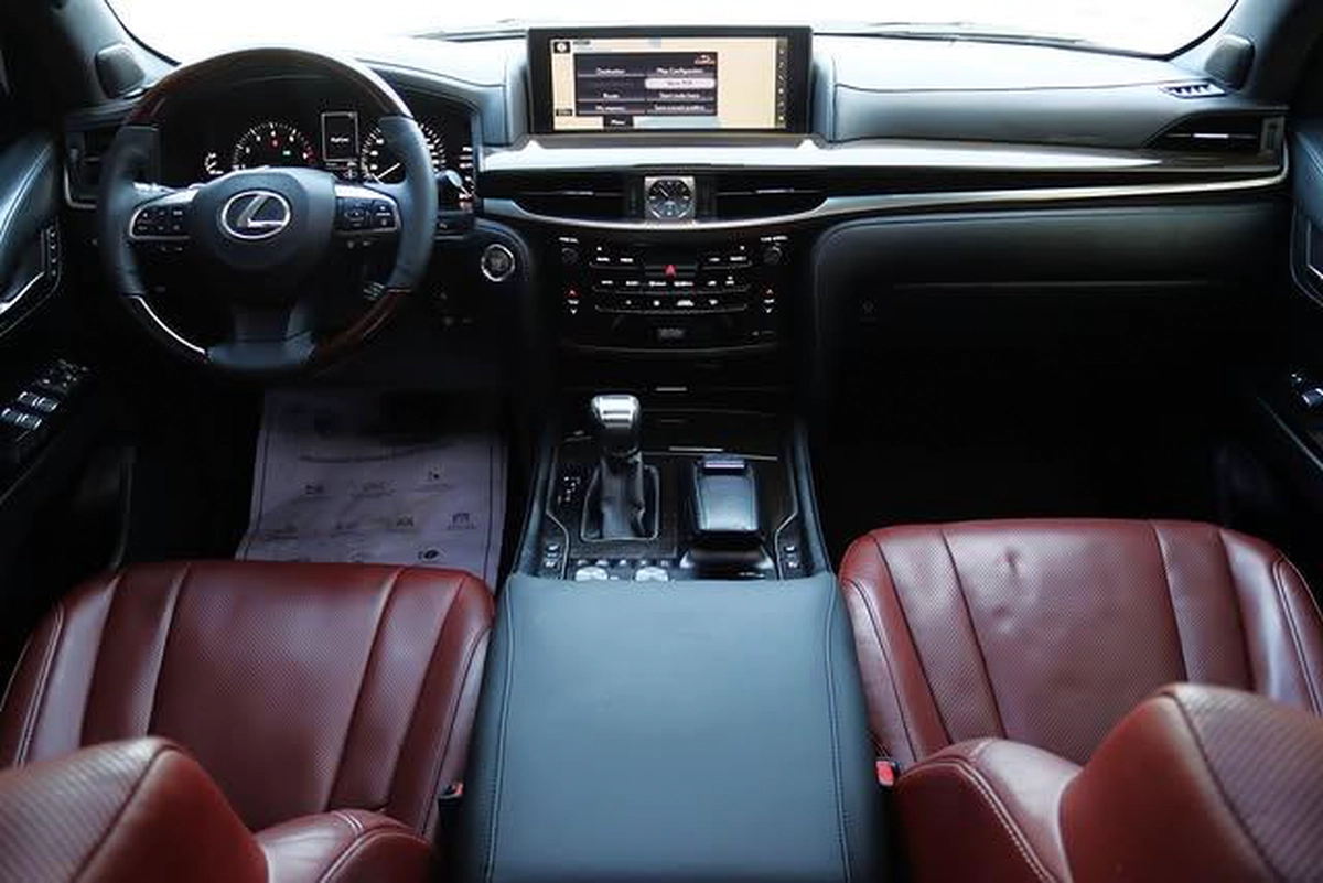 LEXUS LX570 2016 GCC Full Option-9-9