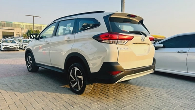 2019 Toyota Rush-2