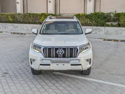 TOYOTA PRADO 2019 VXR TOP FULL OPTION GCC V6 4.0L IN EXCELLENT CONDITION-19