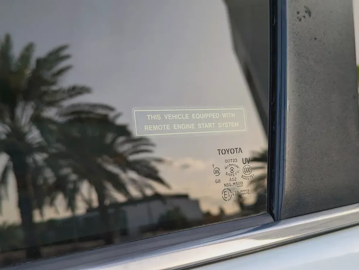 TOYOTA PRADO 2019 VXR TOP FULL OPTION GCC V6 4.0L IN EXCELLENT CONDITION-6-6