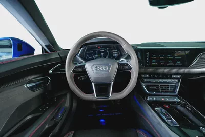 Audi E-TRON  GT 50 Quattro-Audi Service Package Until August 2027-15