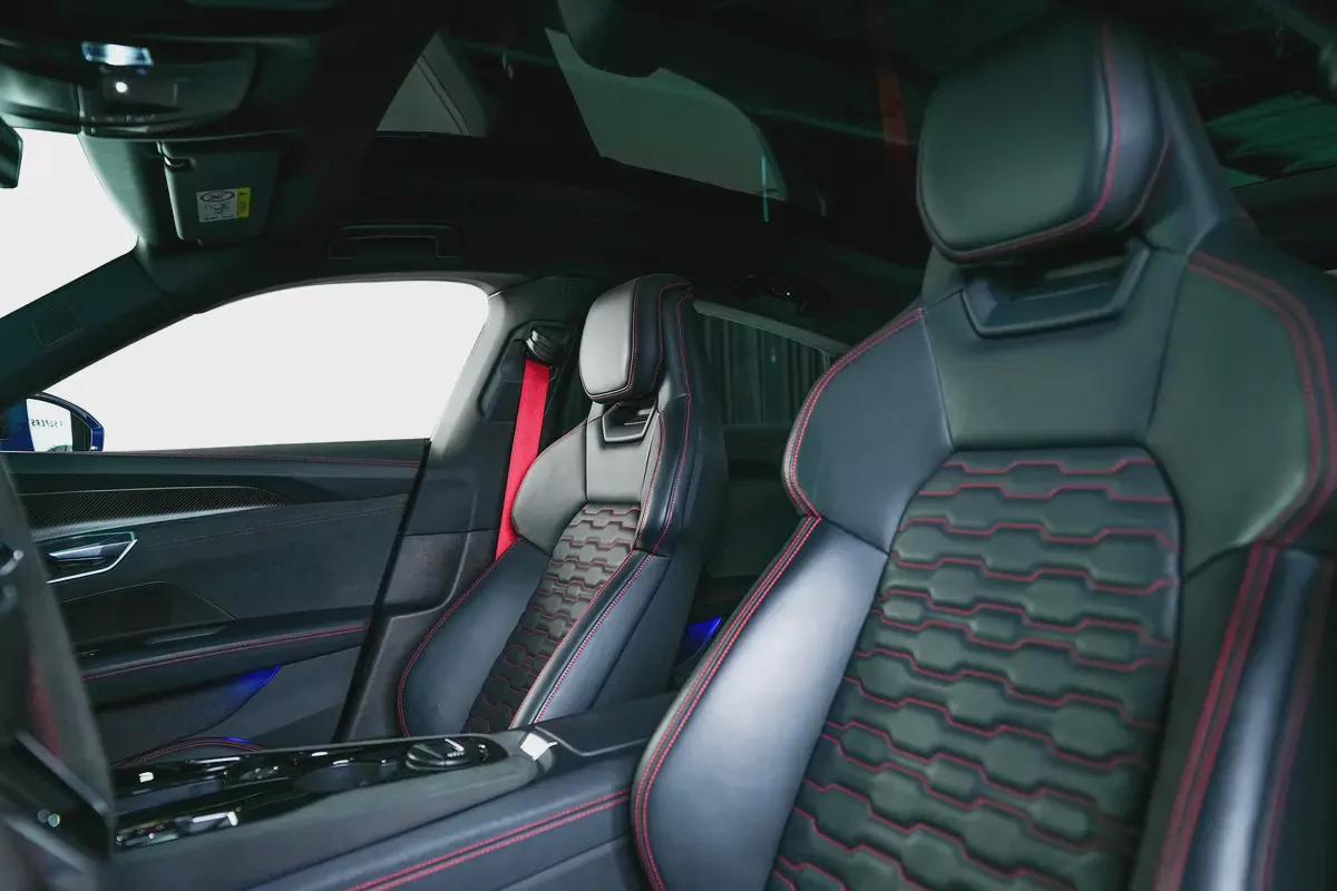 Audi E-TRON GT 50 Quattro-Audi Service Package Until August 2027-17-17