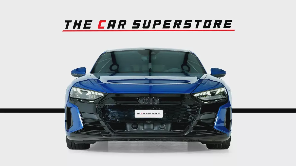 Audi E-TRON GT 50 Quattro-Audi Service Package Until August 2027-2-2