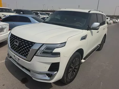 Nissan patrol 2014 fullopshin look 224 white color GCC-1