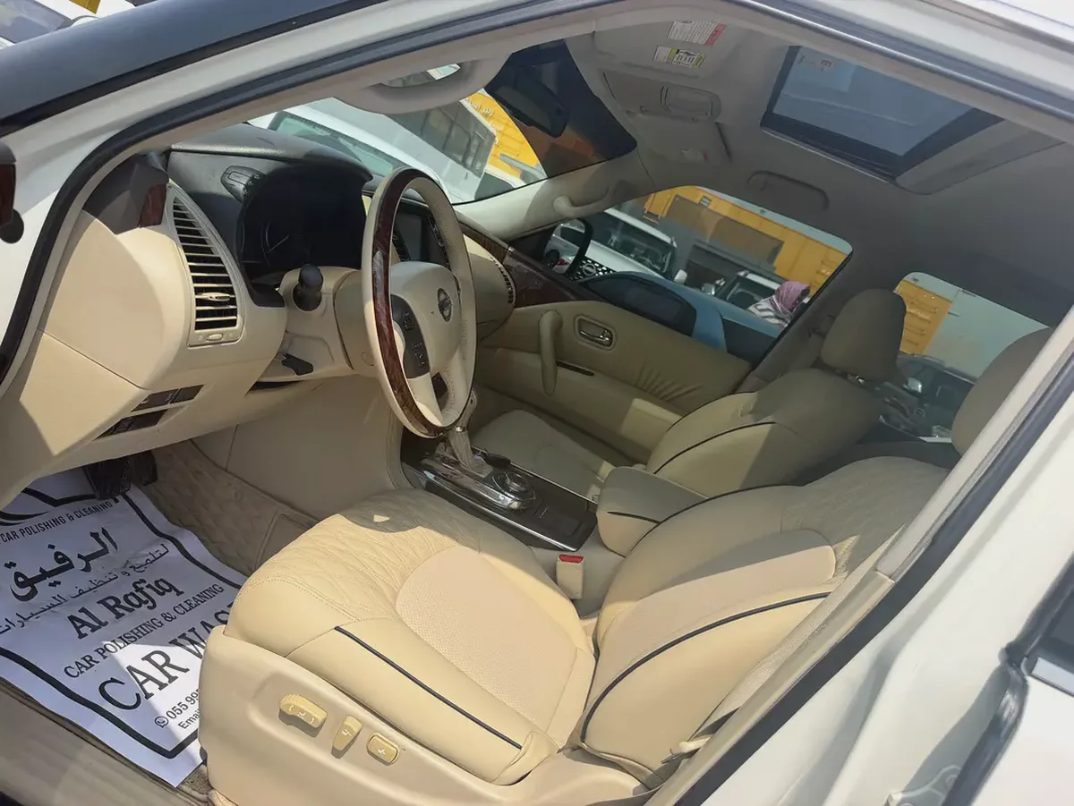 Nissan patrol 2014 fullopshin look 224 white color GCC-4-4
