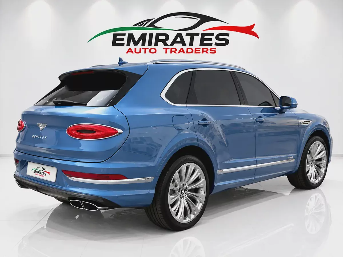2023 Bentley Bentayga Azure-4-4