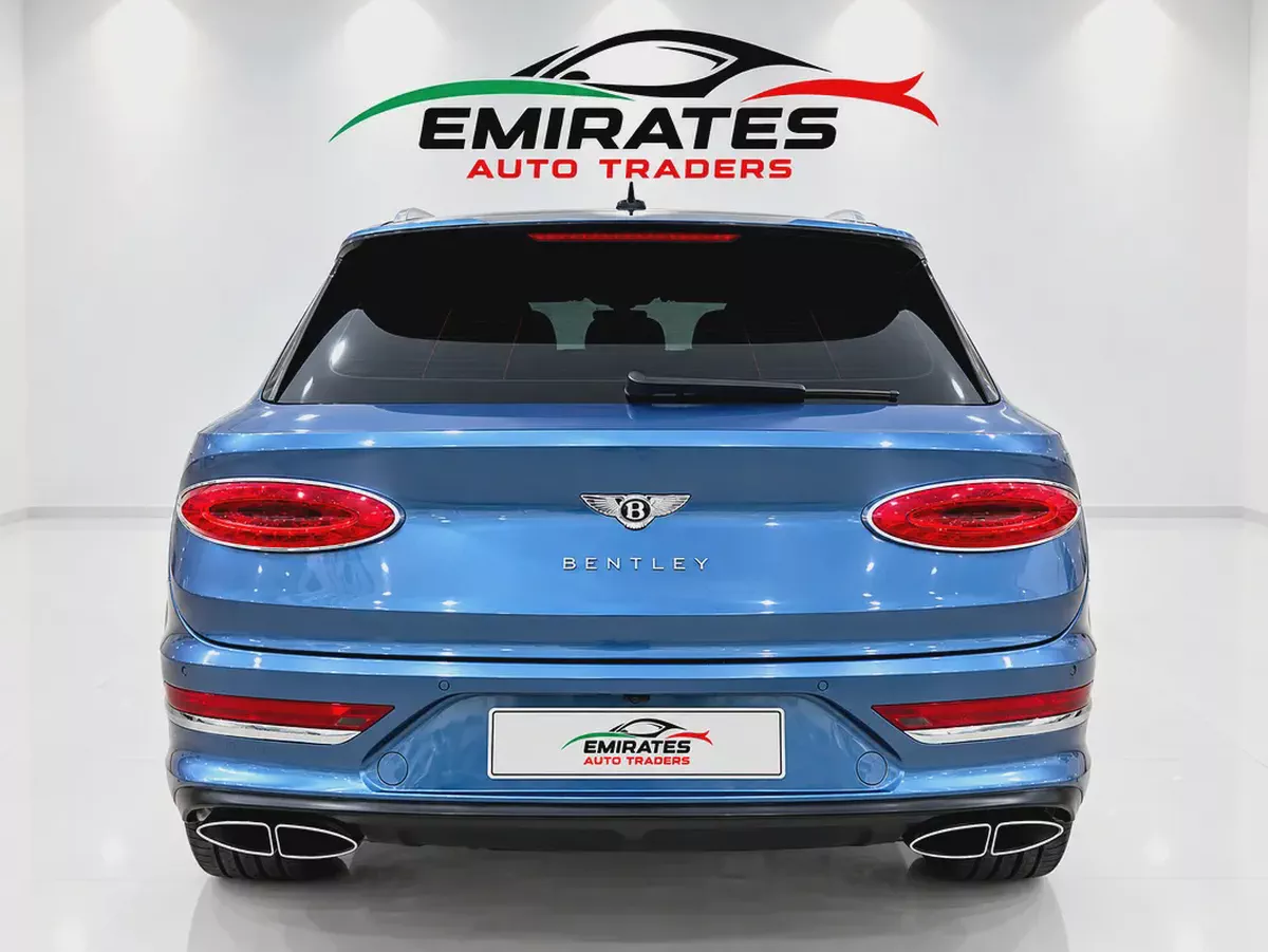 2023 Bentley Bentayga Azure-5-5