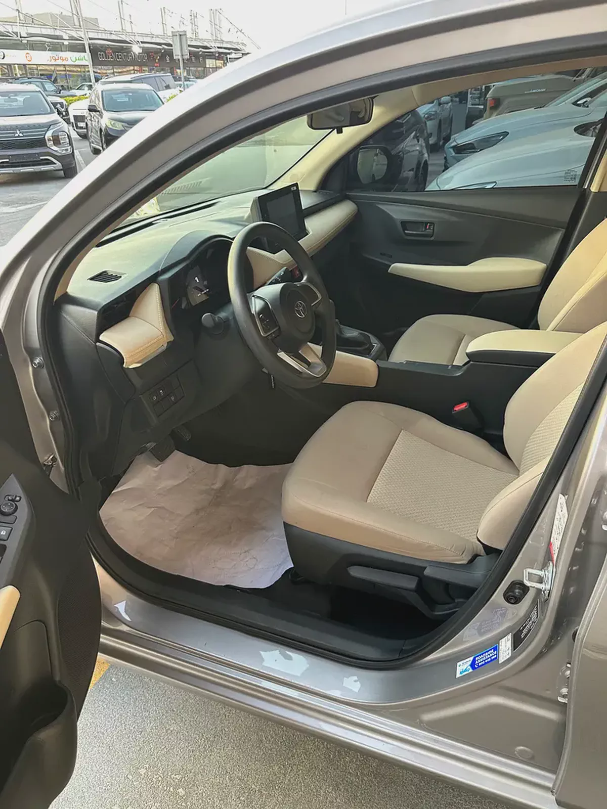 1050/- aed EMI 2026 Toyota Yaris SE+ GCC Specs Original paint 100%-10-10