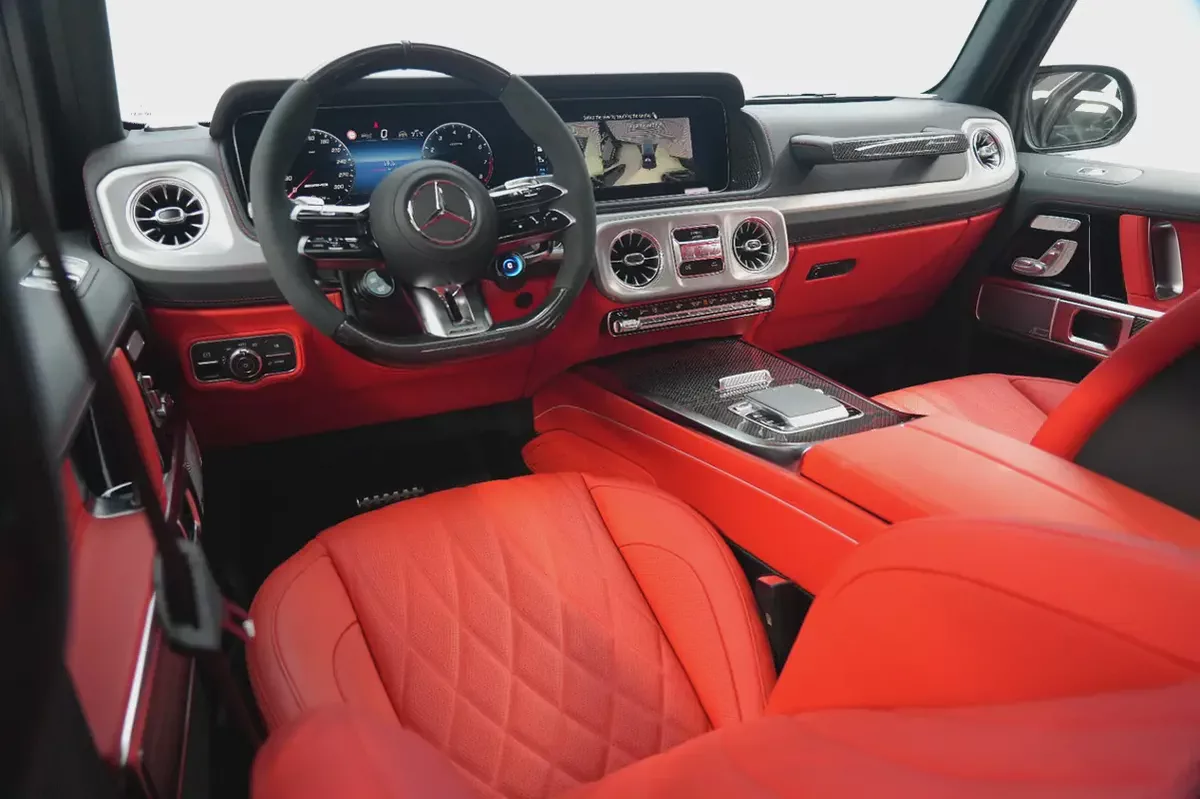 2025 Mercedes-Benz G-Class G 63 AMG 5 Years Warranty | GCC Specs | 6,000 Km Only l-5-5