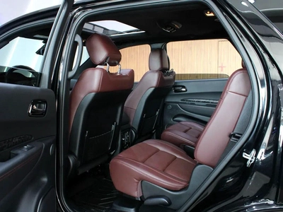 2024 - Dodge Durango R/T HEMI V8 with warranty-9