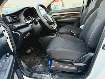 Brand New 2026 Suzuki Ertiga GLX | GCC Specs | 7-Seater Family Wagon-9