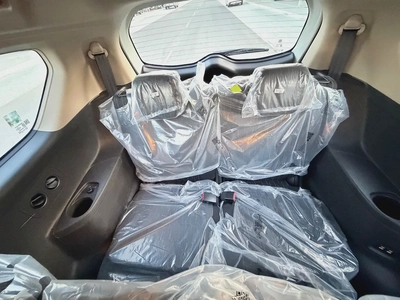 Brand New 2026 Suzuki Ertiga GLX | GCC Specs | 7-Seater Family Wagon-12