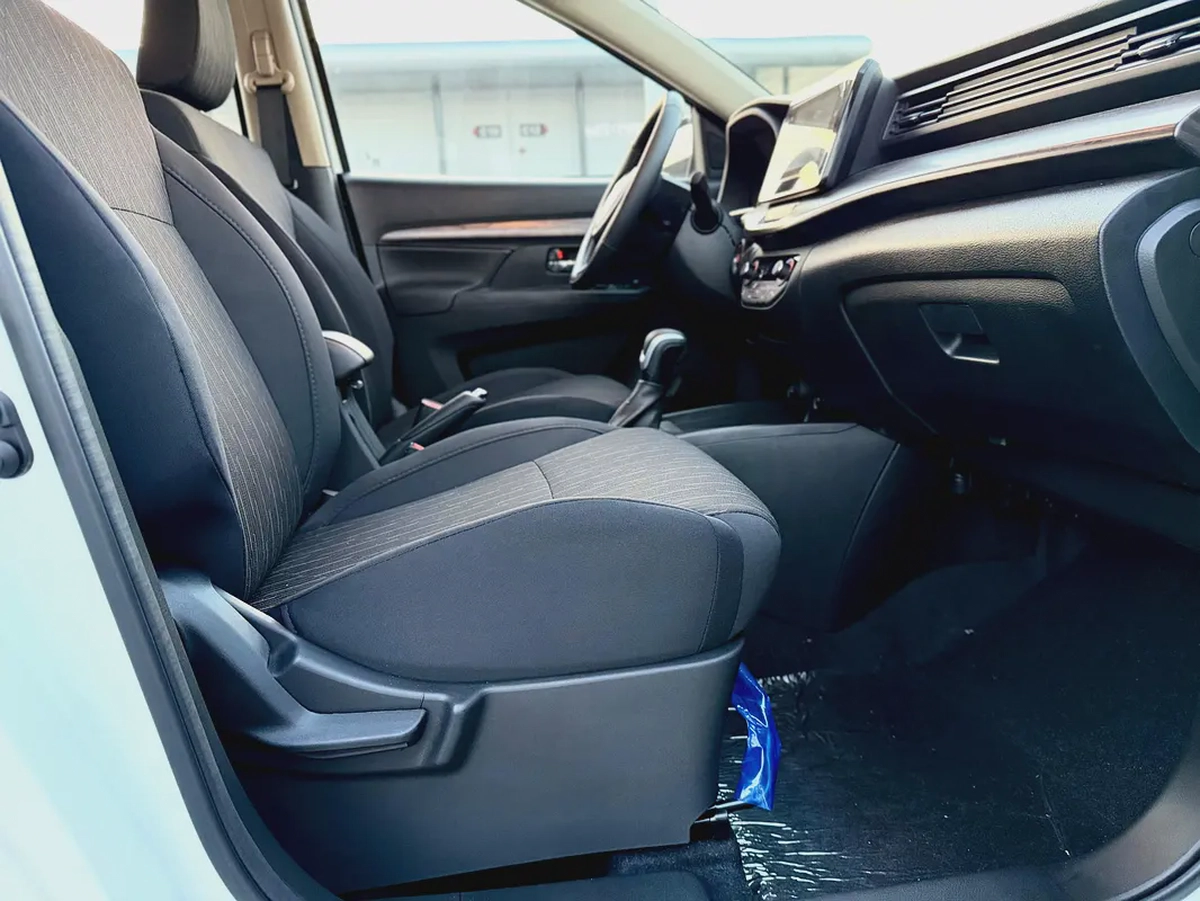 Brand New 2026 Suzuki Ertiga GLX | GCC Specs | 7-Seater Family Wagon-10-10