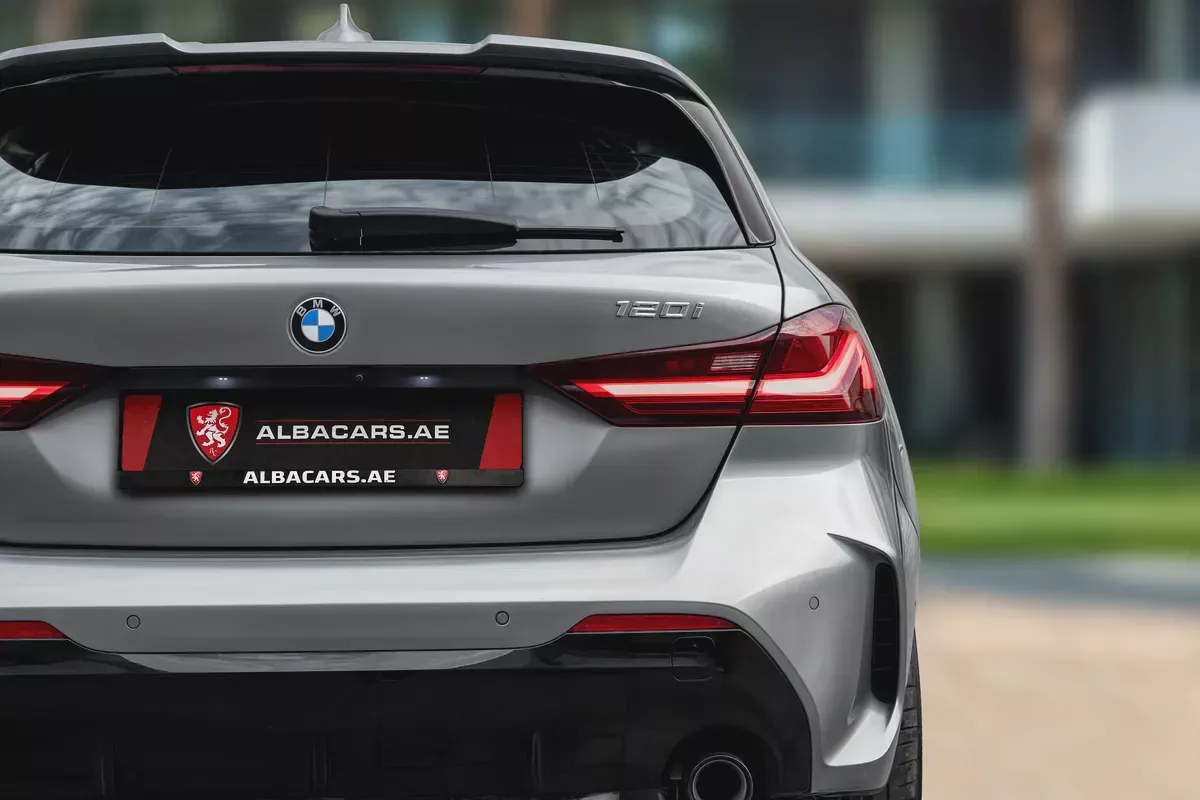 2,076 P.M |  120i M Sport | 0% Downpayment | Under Warranty!-5-5
