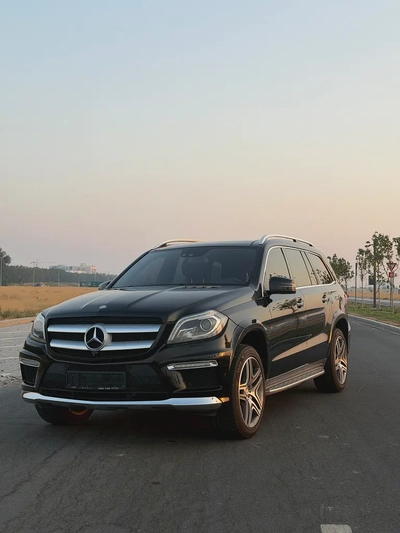 Mercedes-Benz GL 500 4matic 2015 | GCC Specs | V8 Luxury 7-Seater-1
