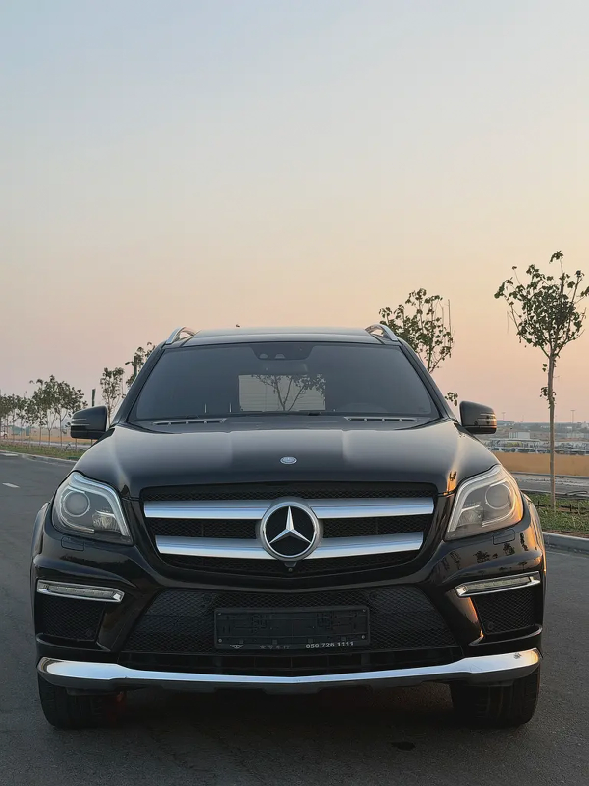 Mercedes-Benz GL 500 4matic 2015 | GCC Specs | V8 Luxury 7-Seater-12-12