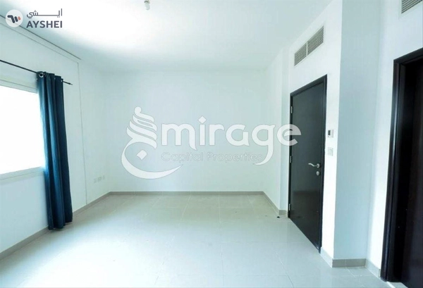 TOWNHOUSE FOR SALE IN CONTEMPORARY STYLE, AL REEF VILLAS