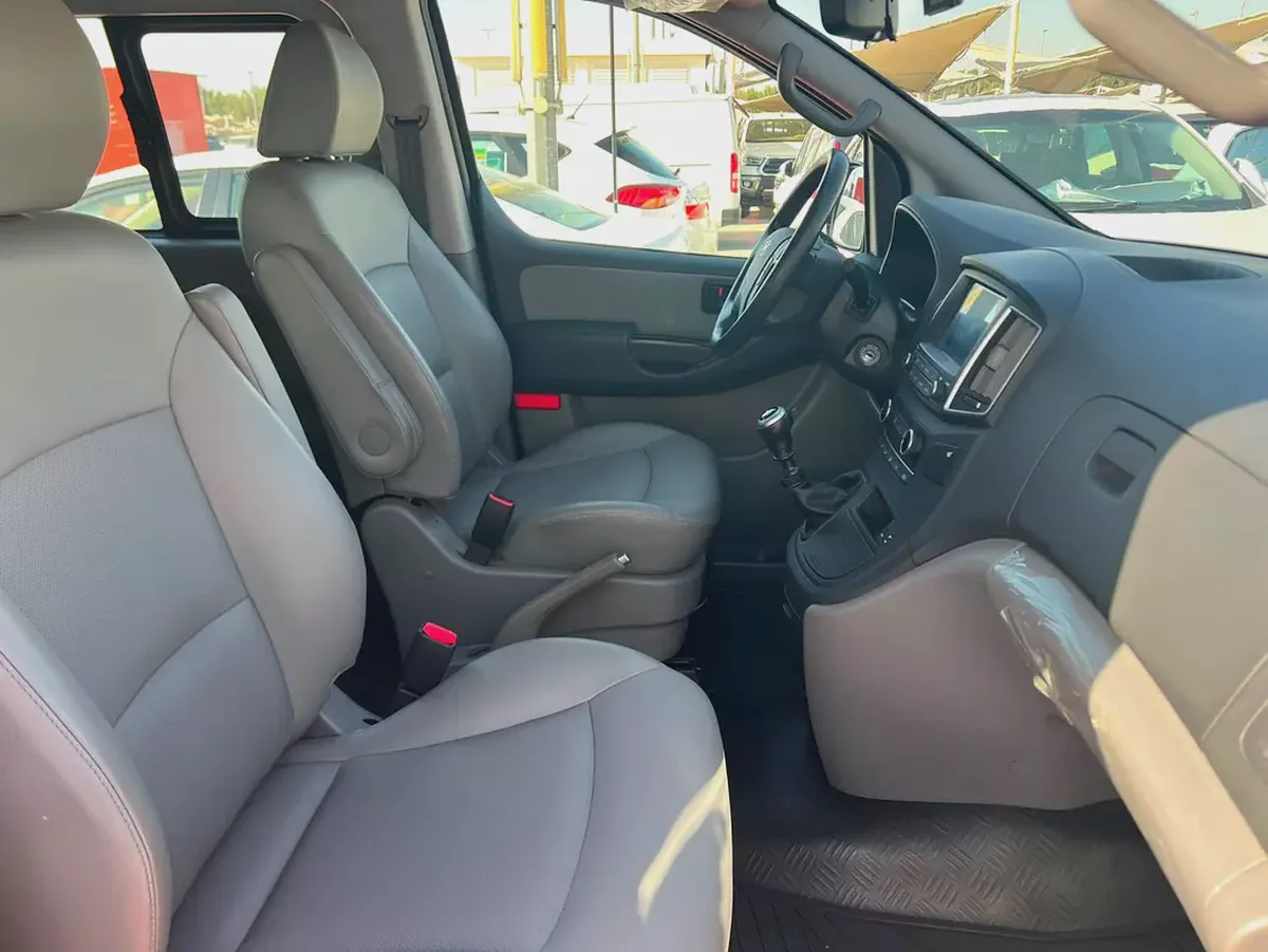 2021 Hyundai H1 | 5 Seats  Van | Diesel | Manual | Ref#980-10-10