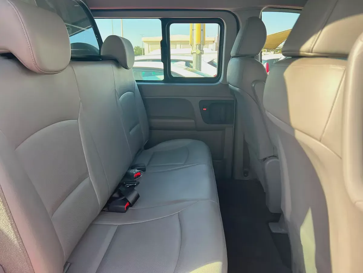 2021 Hyundai H1 | 5 Seats  Van | Diesel | Manual | Ref#980-11-11
