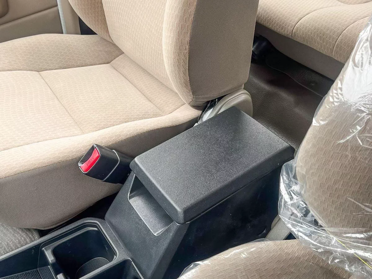 Toyota Land Cruiser Pick Up  EXPORT ONLY - LC79 DC 4.0L PETROL AT-17-0