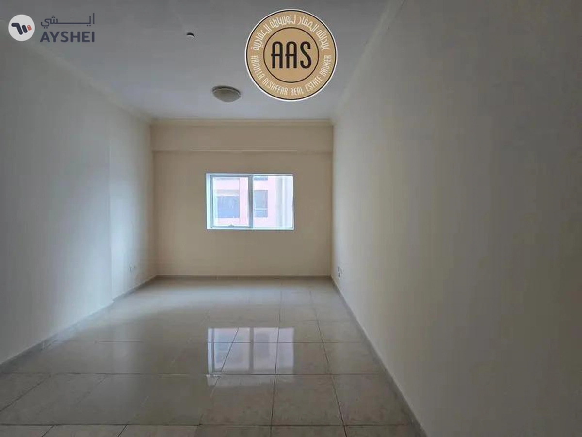 Spacious 2BR Hall Available For Rent Near Rta Bus Stop-2-2