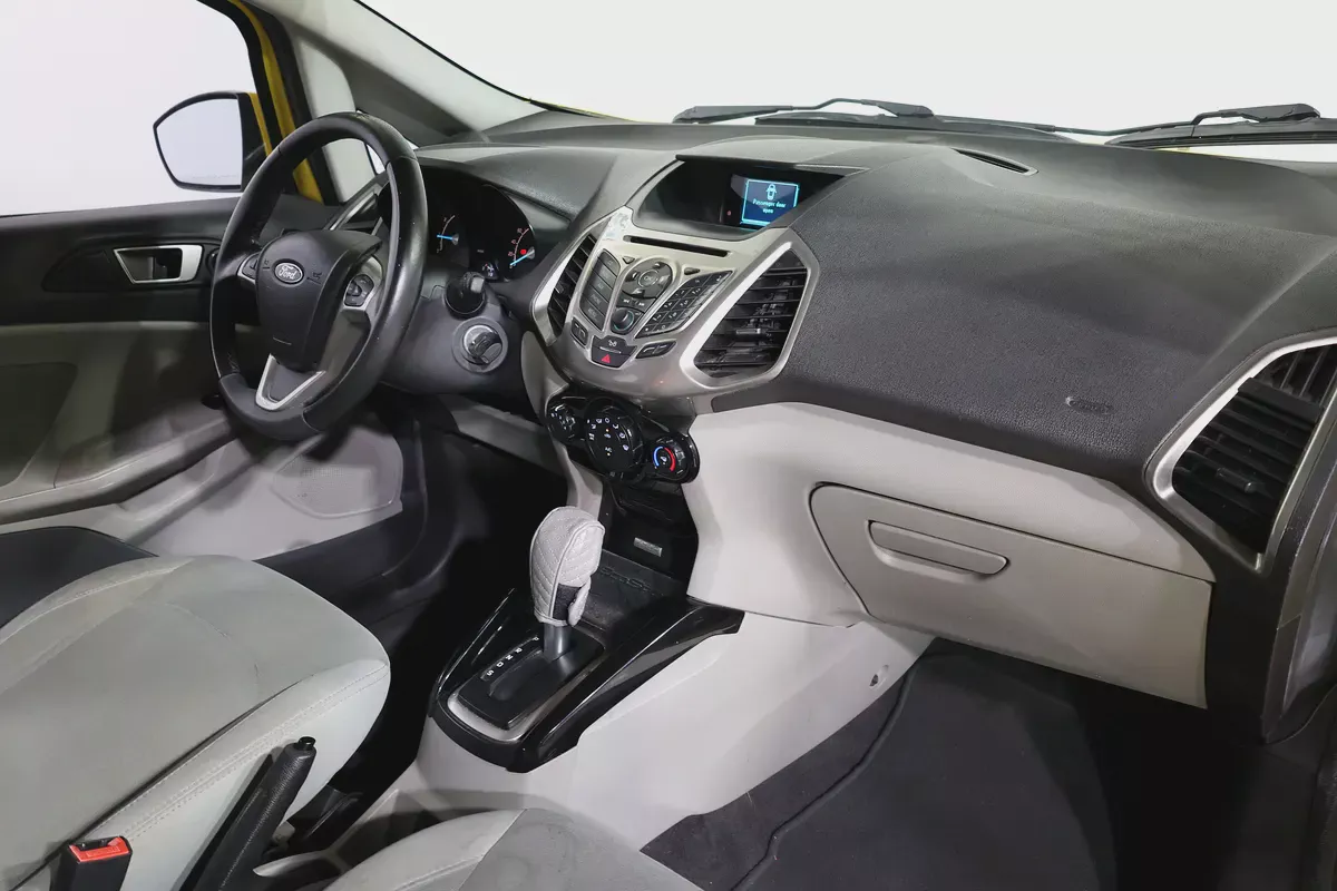 Ford EcoSport 2015 Trend - GCC Specs - Well Maintained-11-11