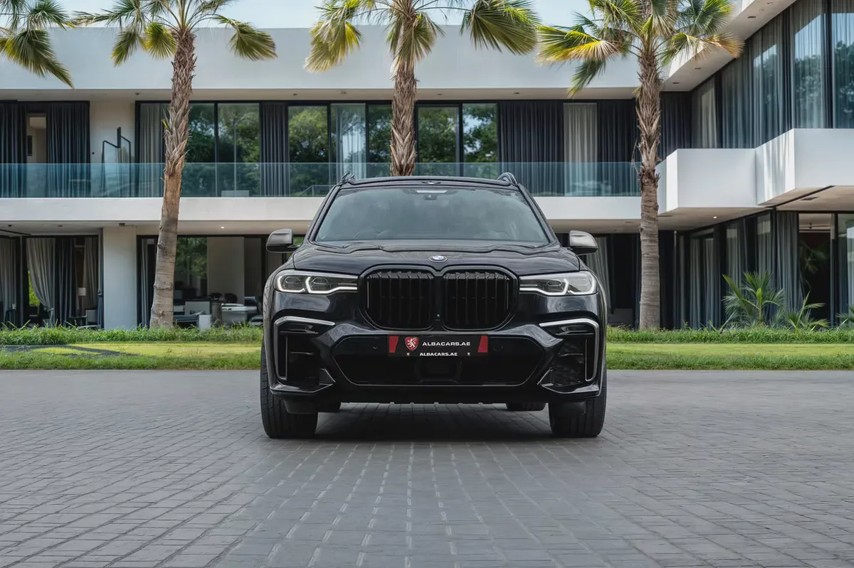 4,015 P.M | 0% Downpayment | BMW X7 M50i M Sport Pro | BMW Warranty!-3-3