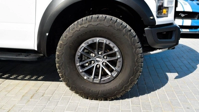 Ford F 150 Raptor-13