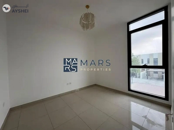 Spacious| Corner 2 Bedroom Townhouse| Maid Room| Best Price| Close To Park