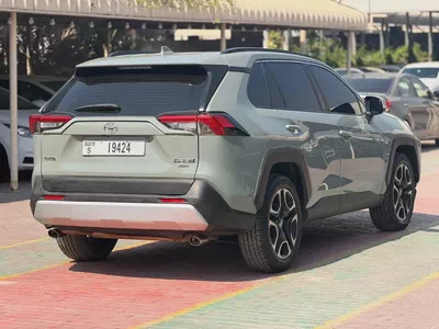 Toyota RAV4 Limited 2020 GCC Specs in Perfect Condition-3