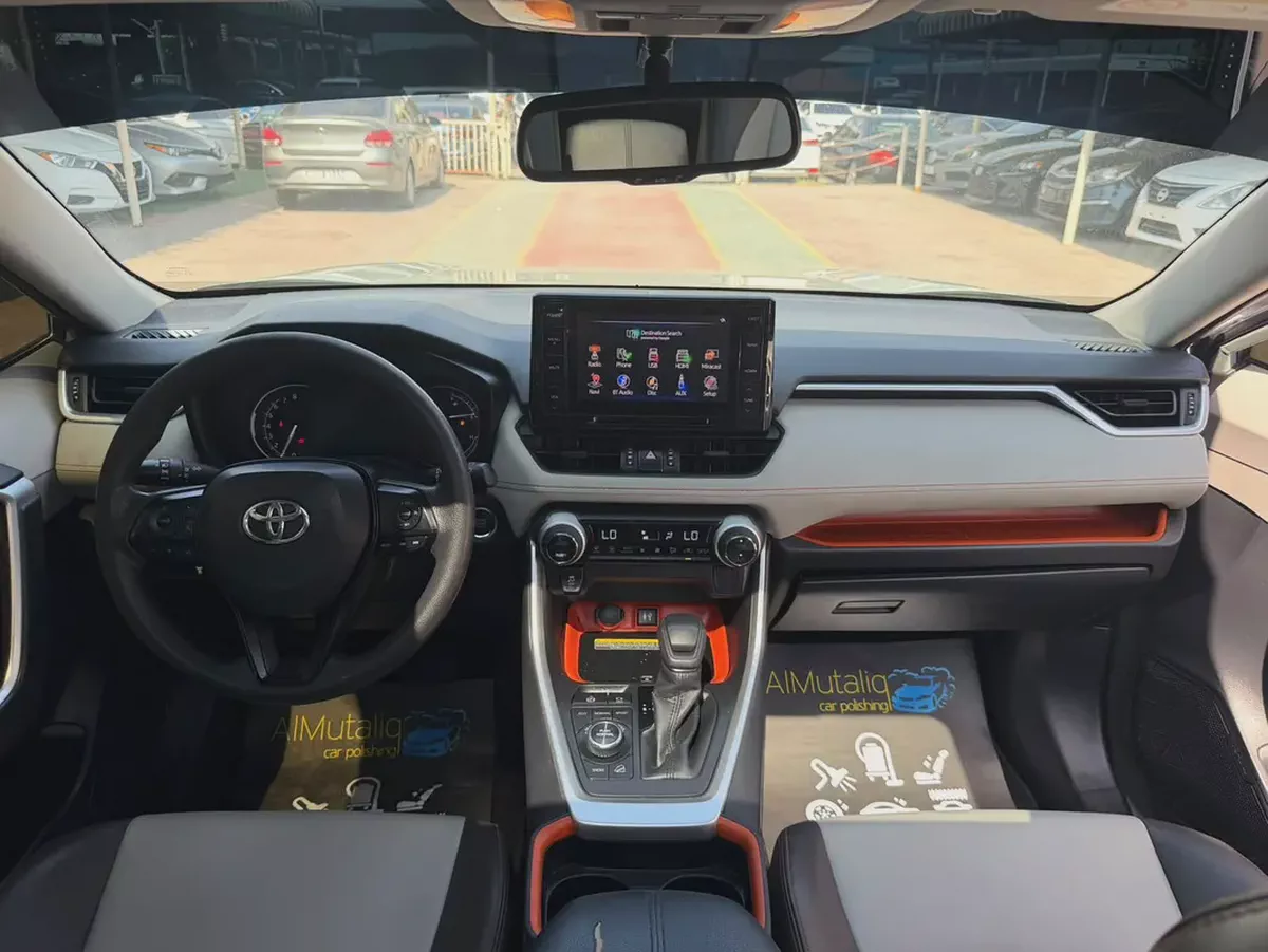 Toyota RAV4 Limited 2020 GCC Specs in Perfect Condition-10-10