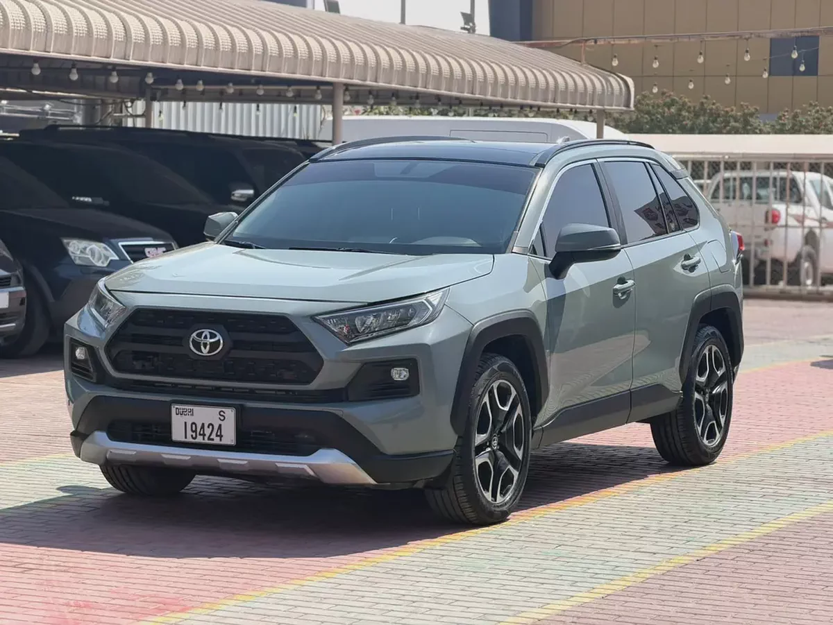 Toyota RAV4 Limited 2020 GCC Specs in Perfect Condition-1-1