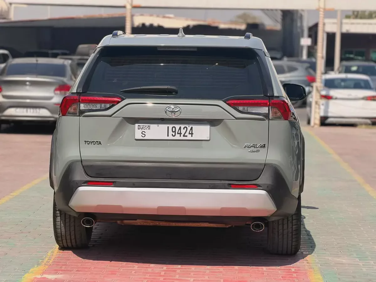 Toyota RAV4 Limited 2020 GCC Specs in Perfect Condition-5-5